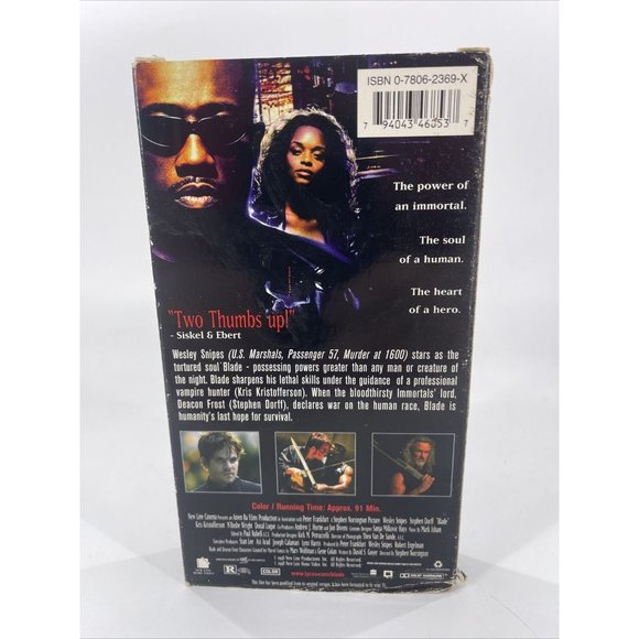 Blade - VHS Tape - Staring Wesley Snipes - Picture 2 of 3